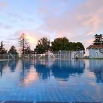 Albergue Zaragoza Camping