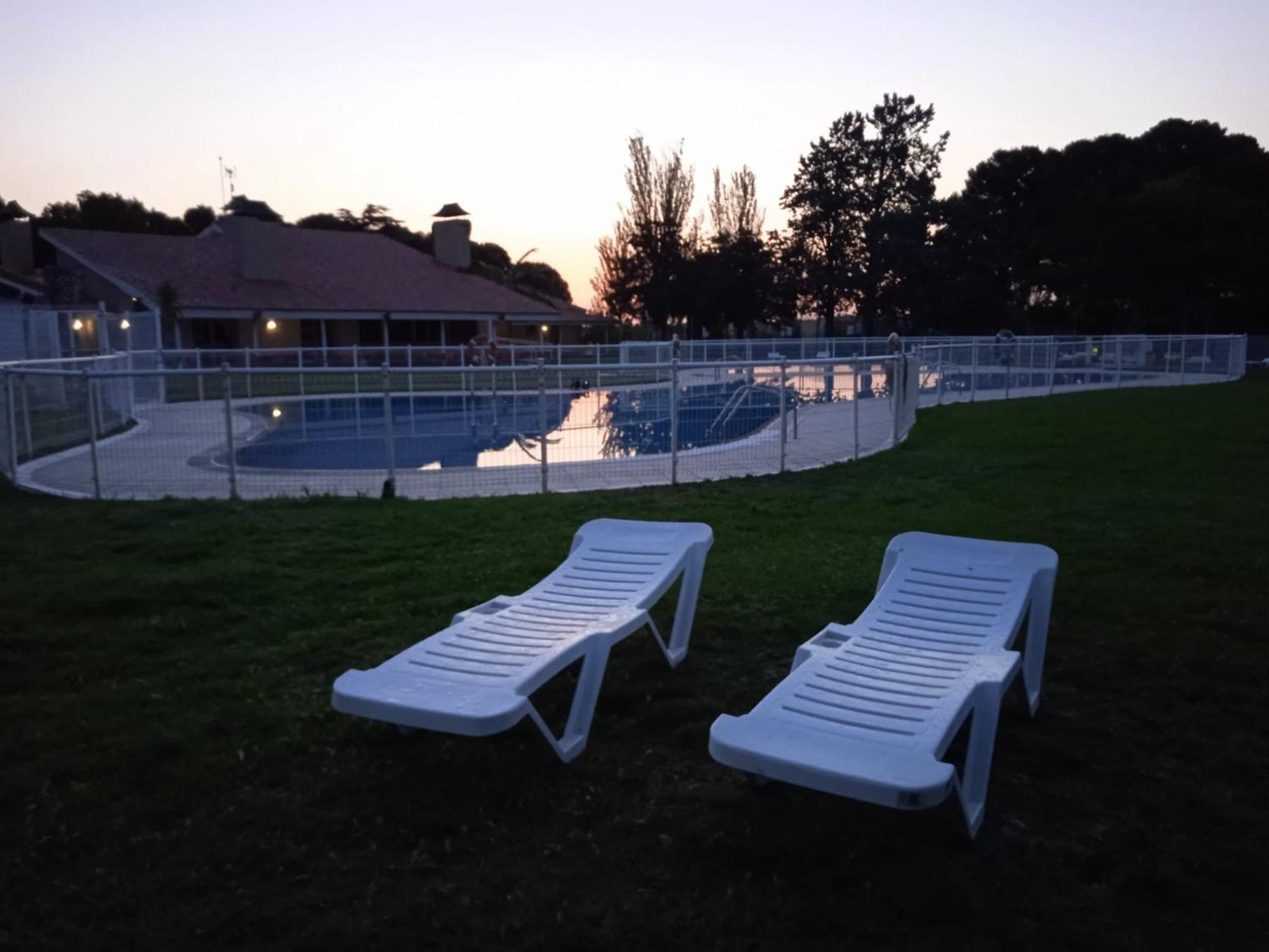 Auberge de jeunesse Albergue Zaragoza Camping